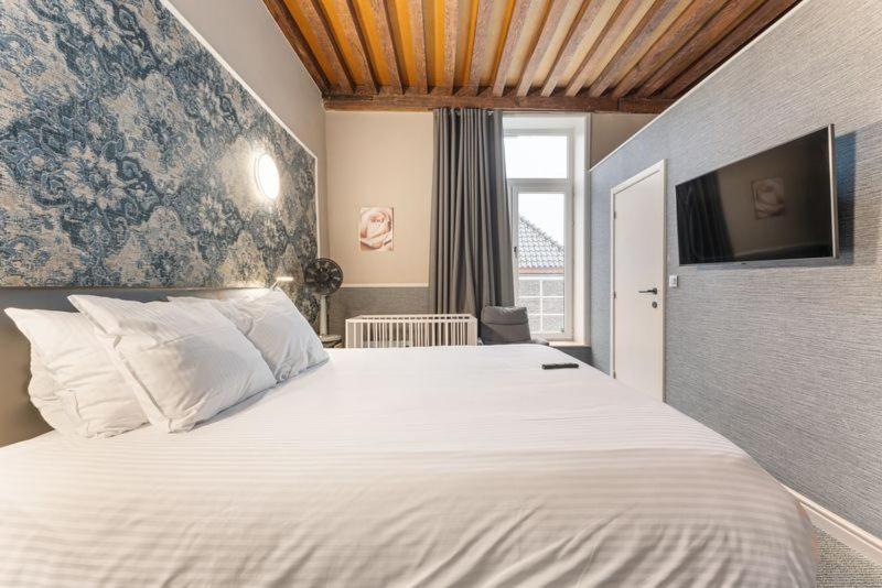 Hotel Karel De Stoute Брюж Екстериор снимка