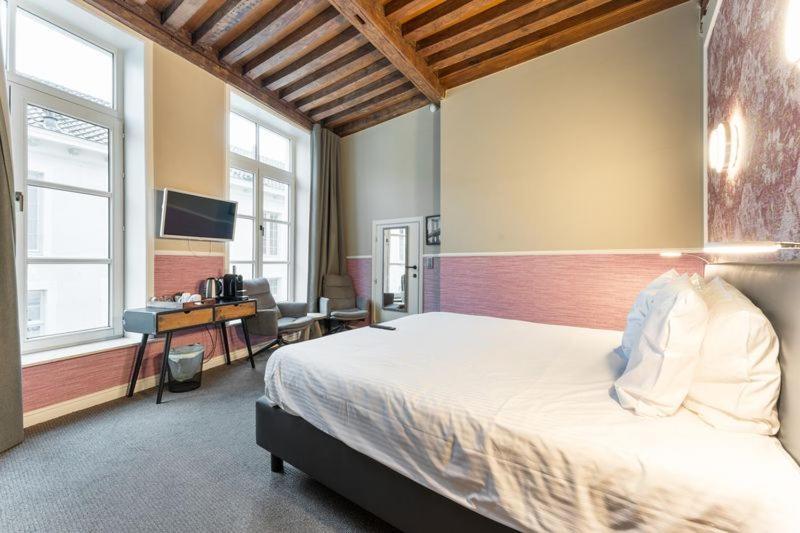 Hotel Karel De Stoute Брюж Екстериор снимка